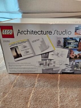 LEGO Architecture Studio 21050. Unopened.